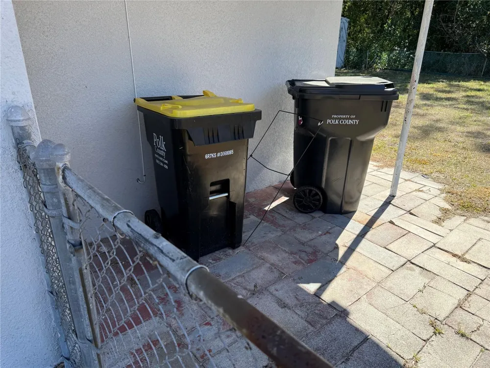 204 6TH JPV STREET Winter Haven, FL 33880