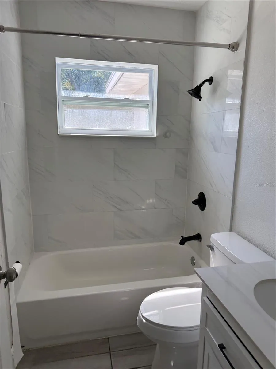 204 6TH JPV STREET Winter Haven, FL 33880