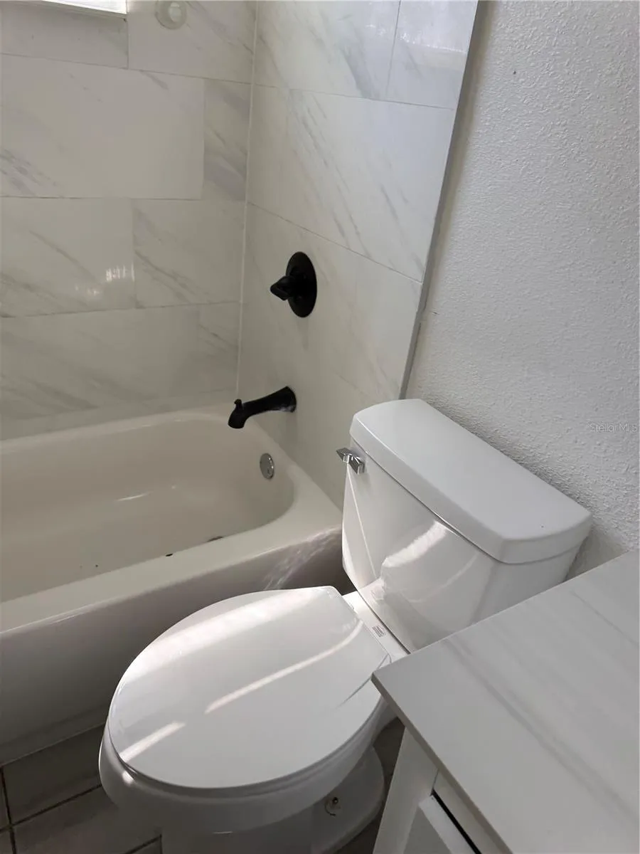 204 6TH JPV STREET Winter Haven, FL 33880