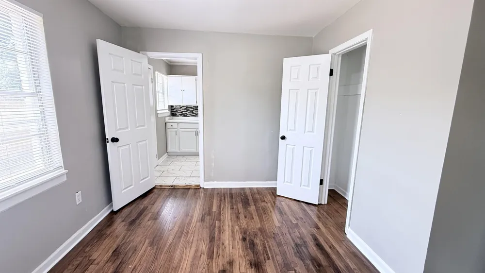 2351 E CABLE ST Memphis, TN 38114