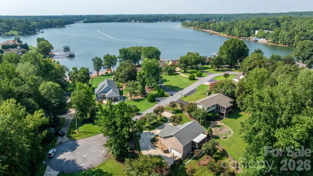 4288 Harbor Lane Sherrills Ford, NC 28673