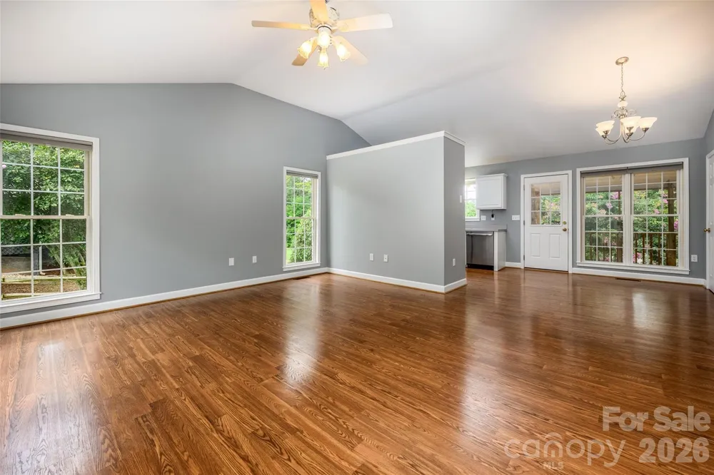 4288 Harbor Lane Sherrills Ford, NC 28673