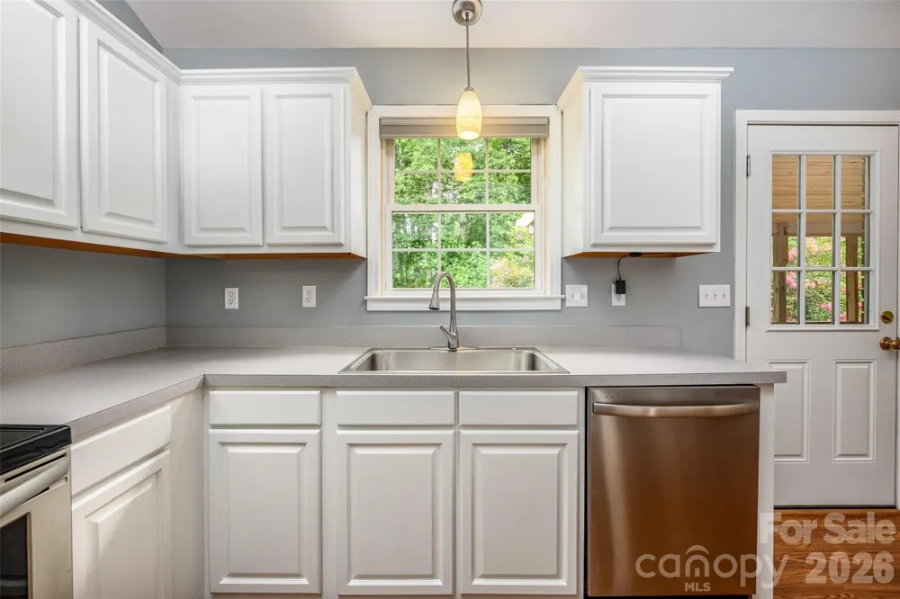 4288 Harbor Lane Sherrills Ford, NC 28673