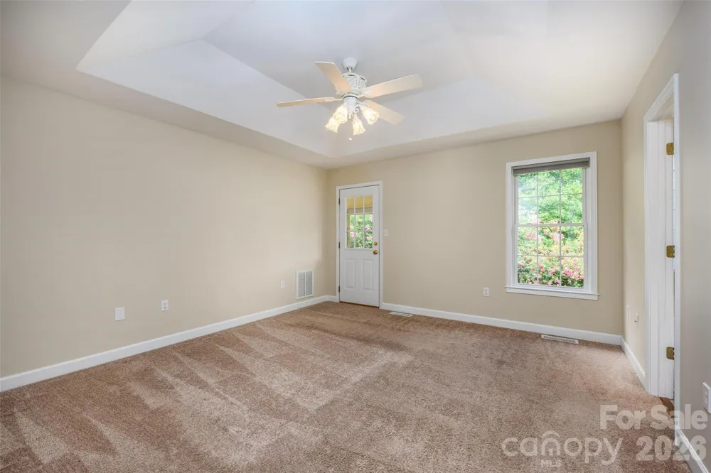 4288 Harbor Lane Sherrills Ford, NC 28673