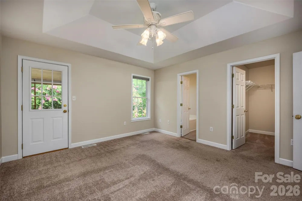 4288 Harbor Lane Sherrills Ford, NC 28673