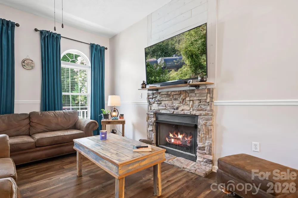 138 Valley Glen Drive Troutman, NC 28166