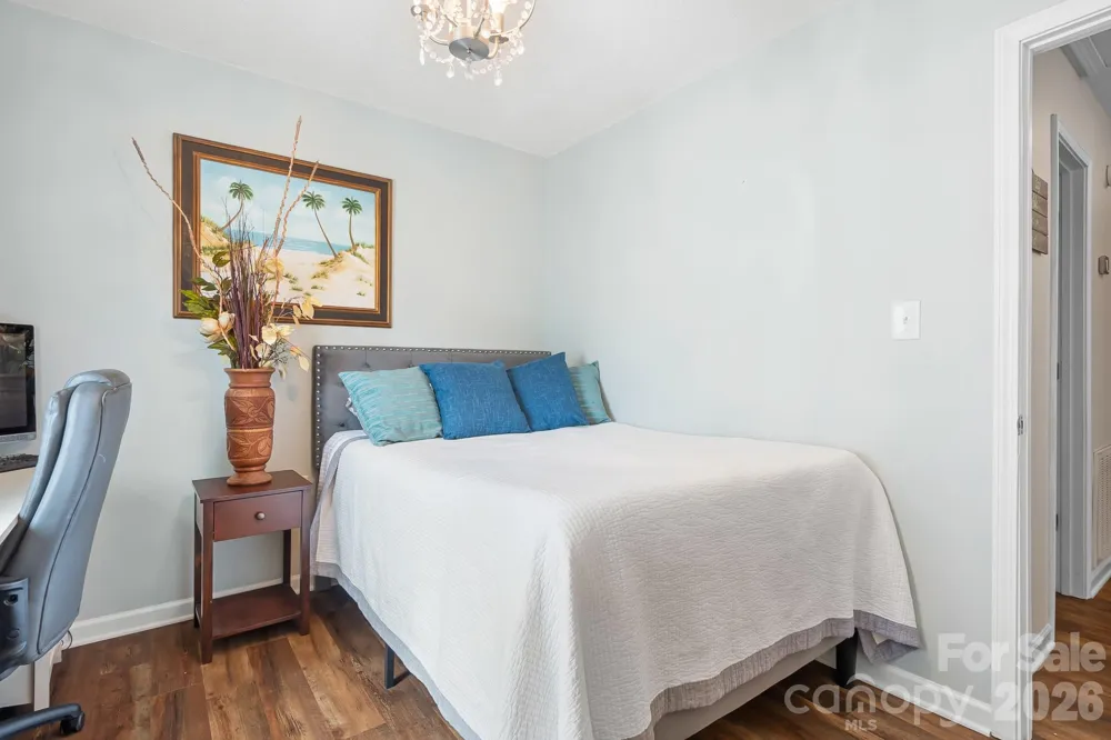 138 Valley Glen Drive Troutman, NC 28166
