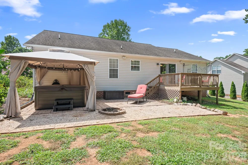 138 Valley Glen Drive Troutman, NC 28166