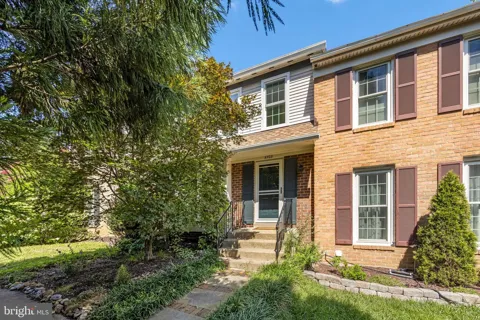 5703 GLADDEN