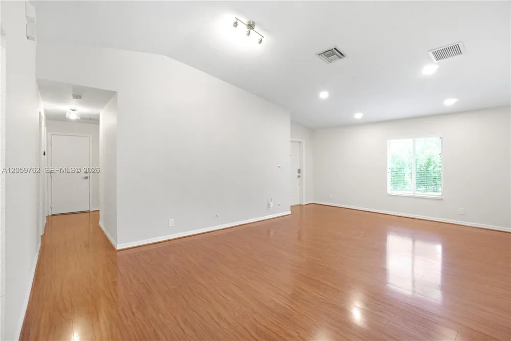 5603 SE Graham DR #5603 Stuart, FL 34997