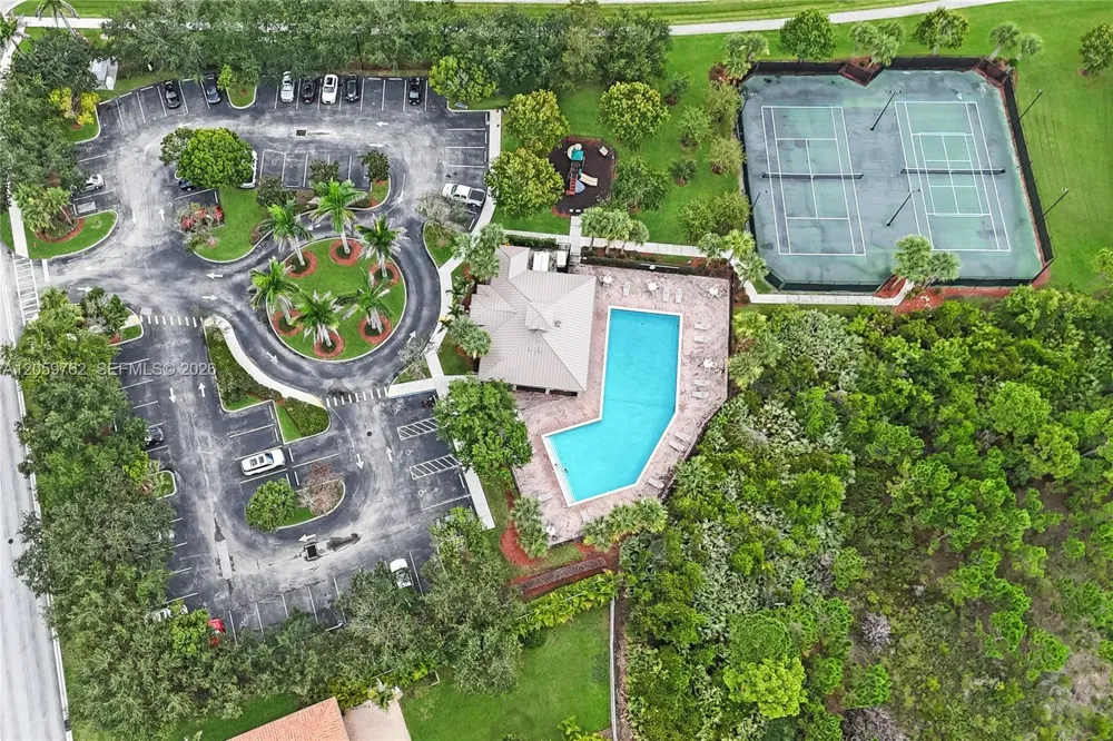 5603 SE Graham DR #5603 Stuart, FL 34997