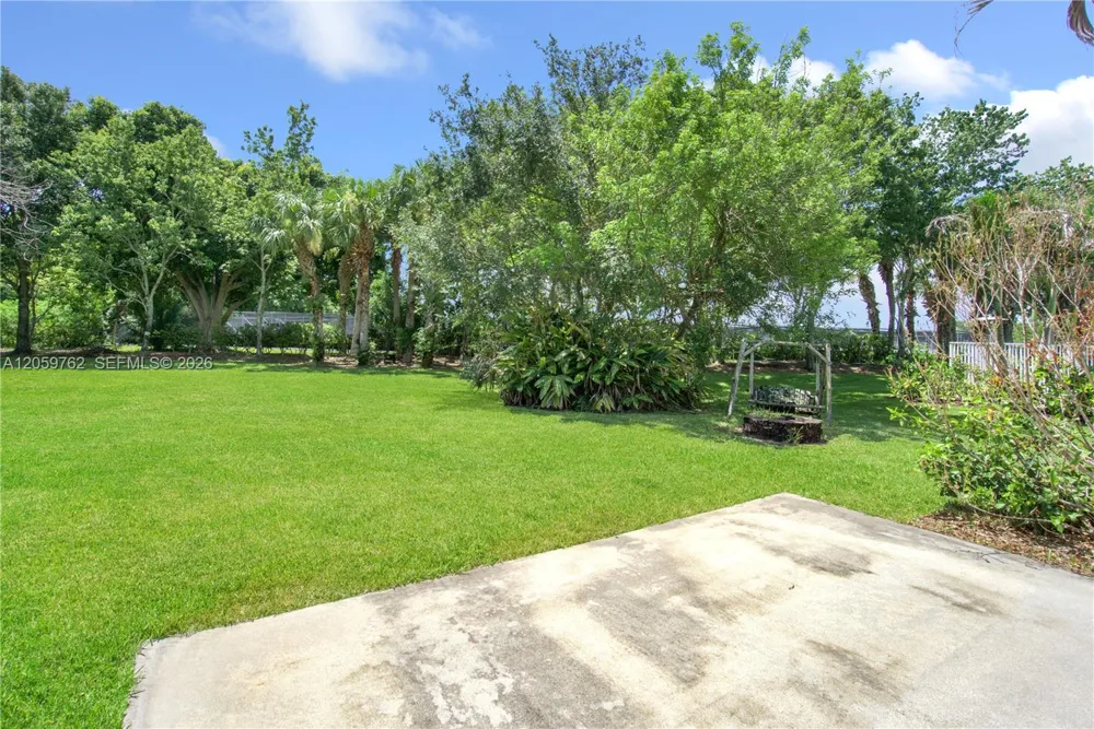 5603 SE Graham DR #5603 Stuart, FL 34997