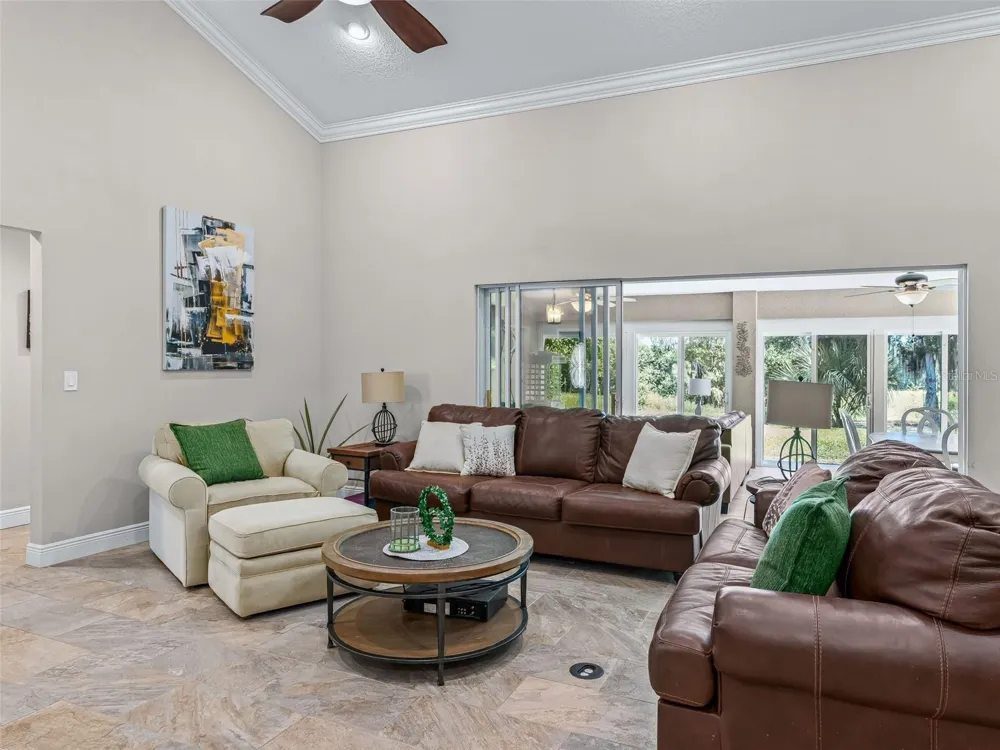 5331 GROVE MANOR Lady Lake, FL 32159