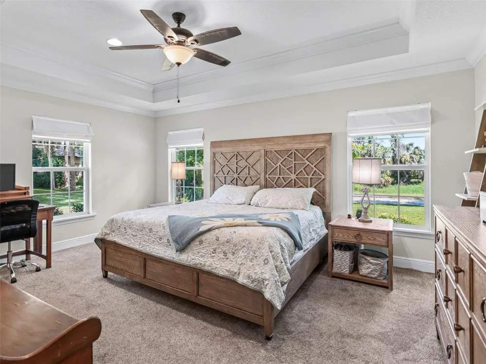 5331 GROVE MANOR Lady Lake, FL 32159