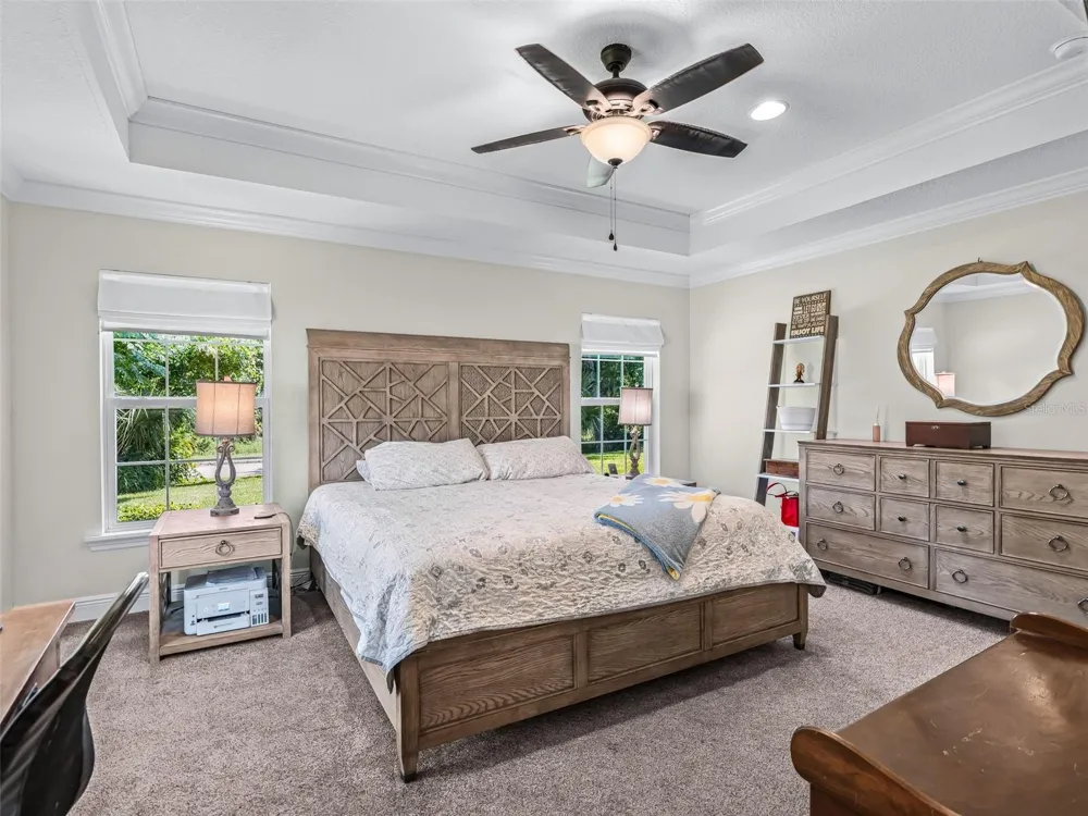 5331 GROVE MANOR Lady Lake, FL 32159