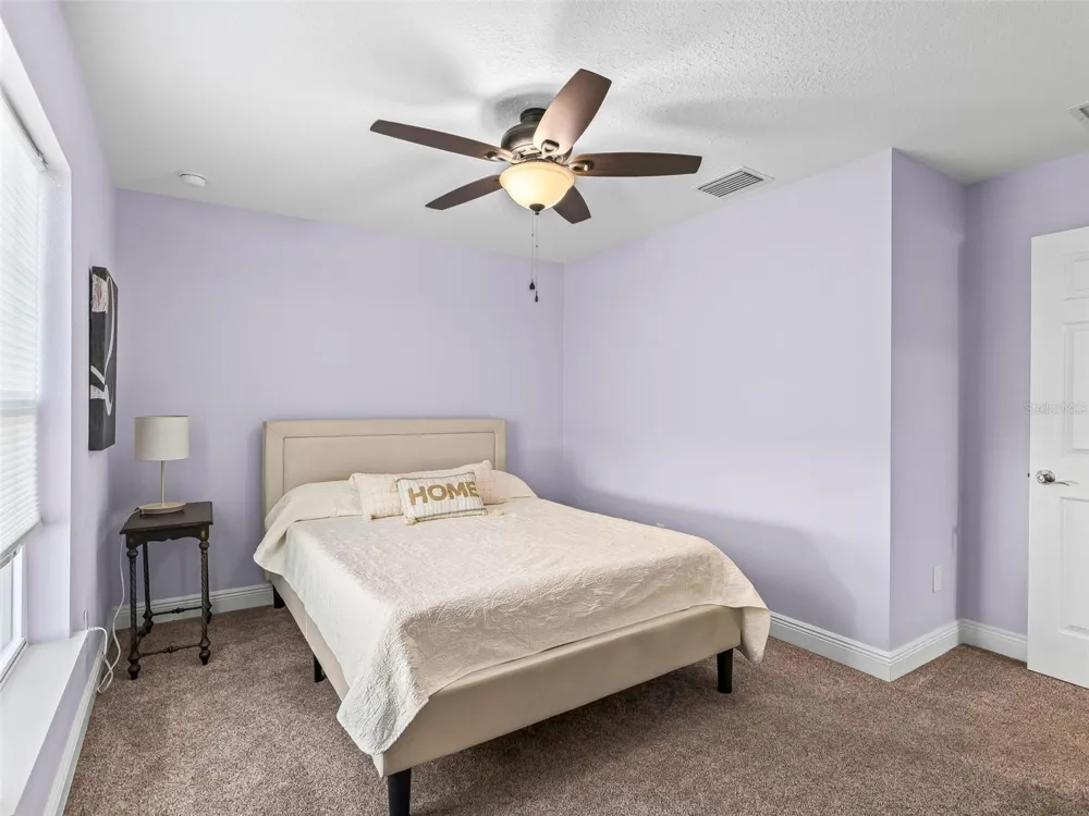 5331 GROVE MANOR Lady Lake, FL 32159