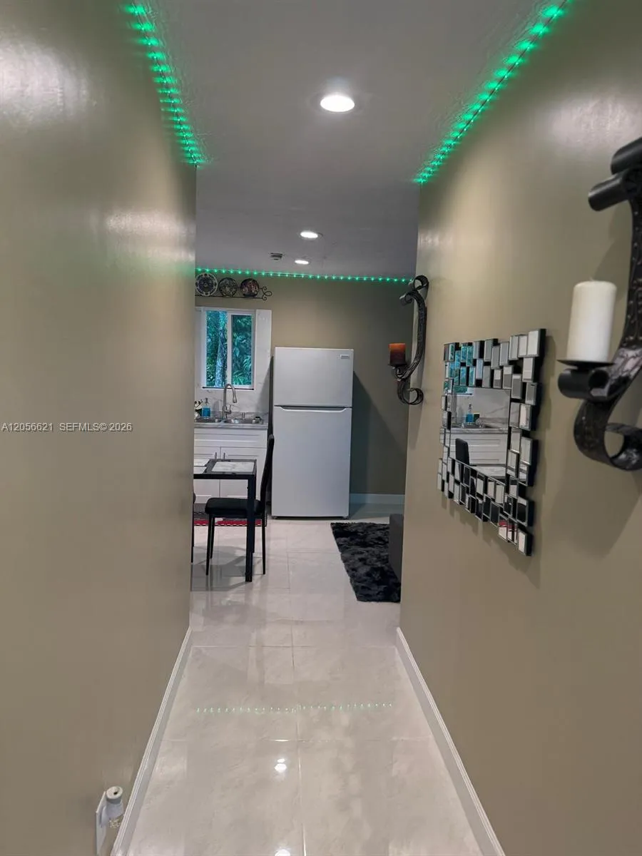 940 NE 155th Ter #940 North Miami Beach, FL 33162