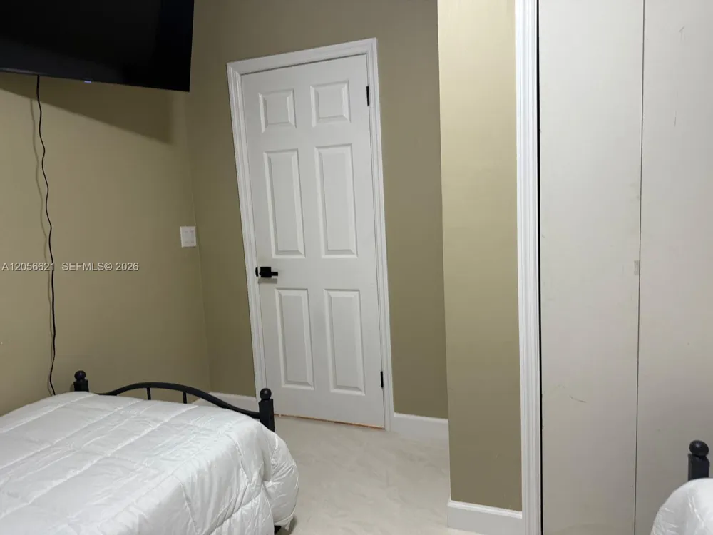 940 NE 155th Ter #940 North Miami Beach, FL 33162