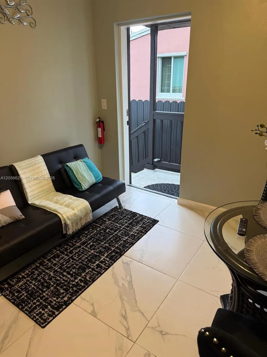 940 NE 155th Ter #940 North Miami Beach, FL 33162