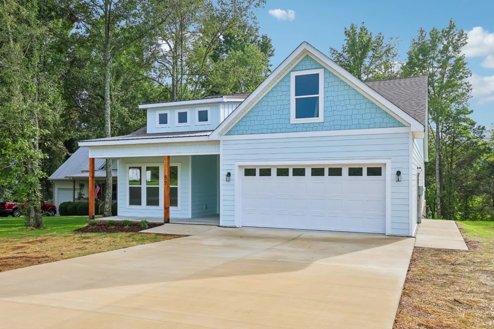 57 Cypress Point Dr Winchester, TN 37398