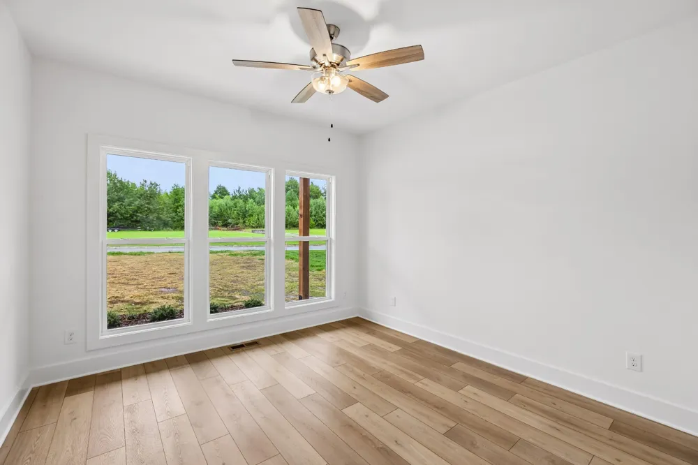 57 Cypress Point Dr Winchester, TN 37398