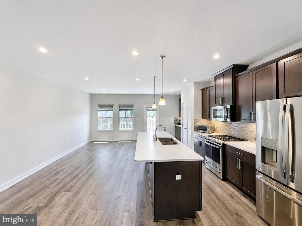 13993 AIRFOIL ROAD Herndon, VA 20171