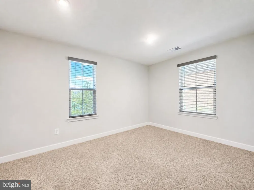 13993 AIRFOIL ROAD Herndon, VA 20171
