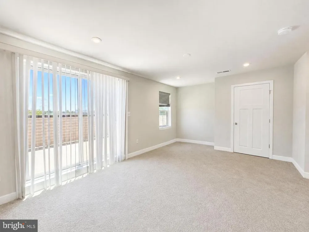 13993 AIRFOIL ROAD Herndon, VA 20171