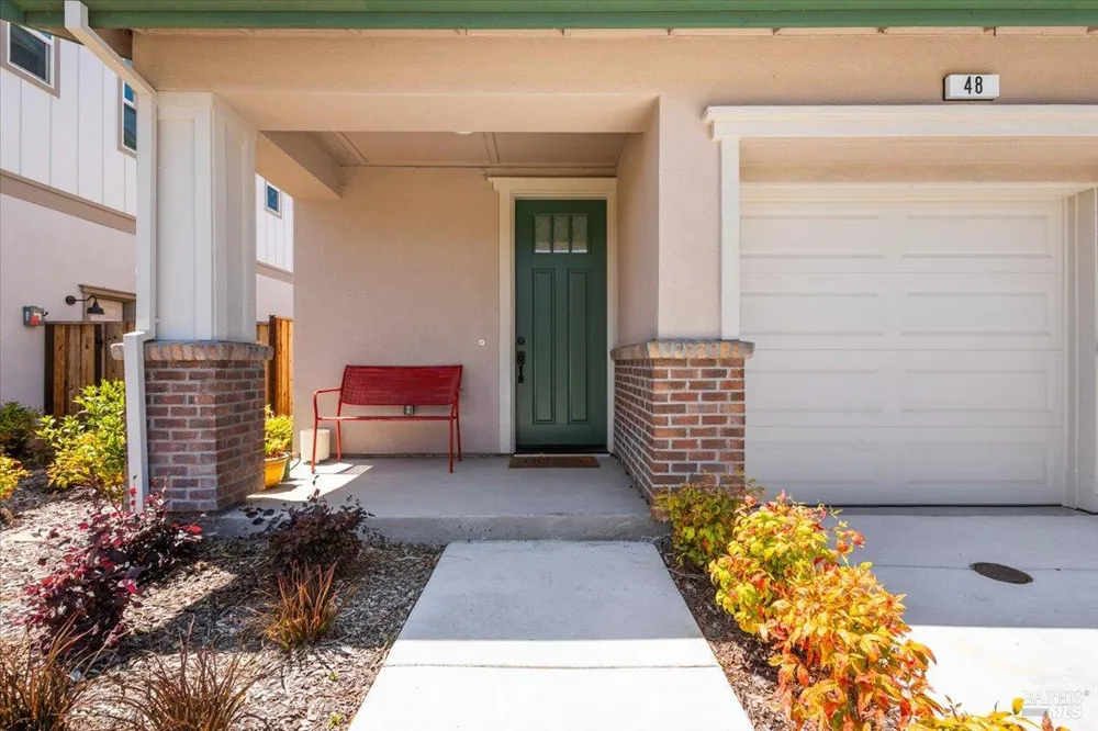 48 Riverbend Lane Petaluma, CA 94952