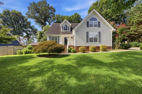 9811 Autumn Glen Drive