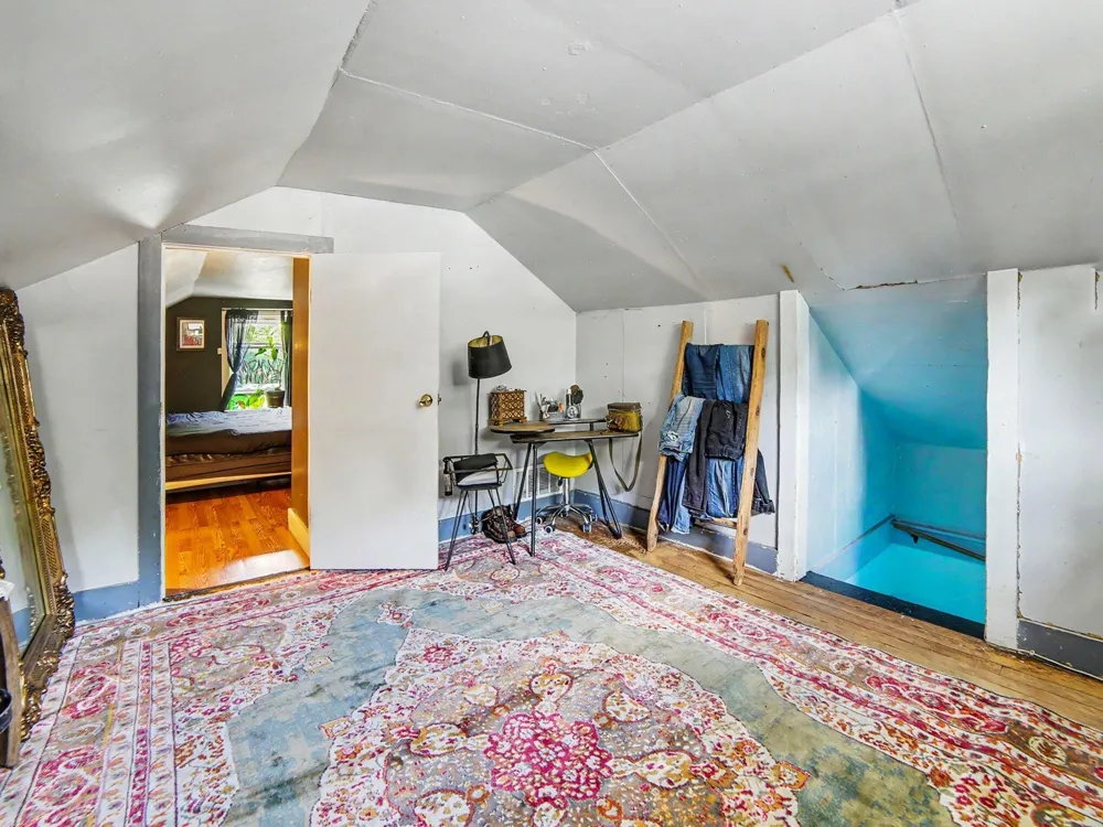 215 E Melendy Street Ludington, MI 49431