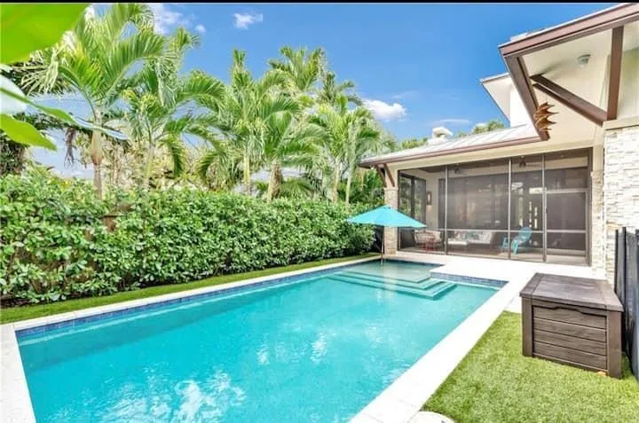404 NE 13th Avenue Fort Lauderdale, FL 33301