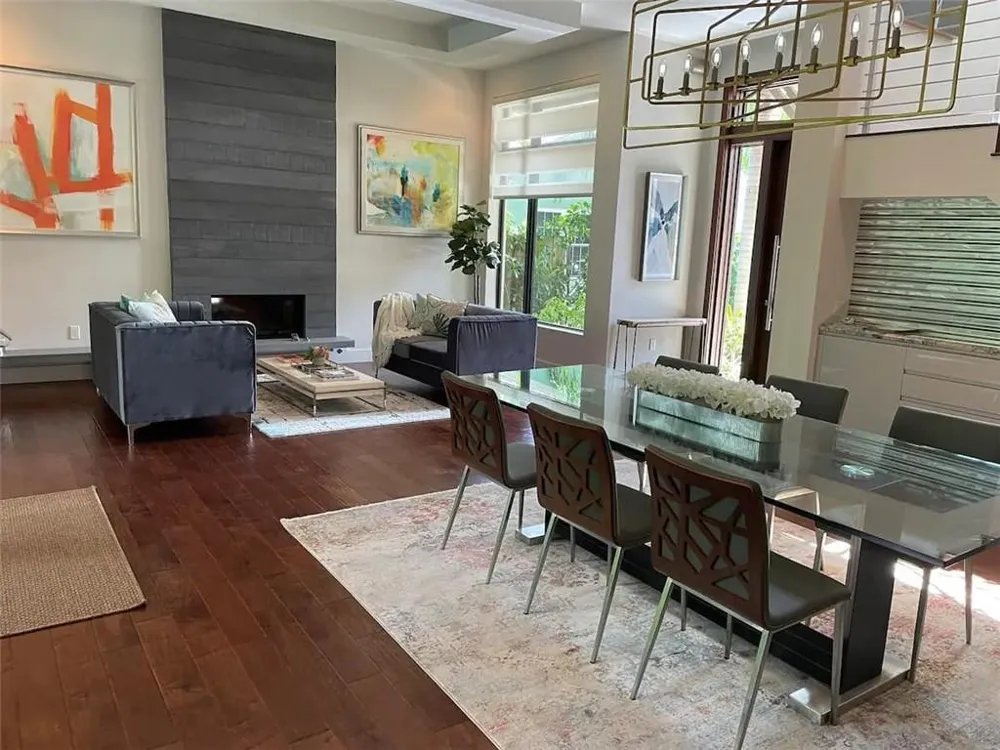 404 NE 13th Avenue Fort Lauderdale, FL 33301