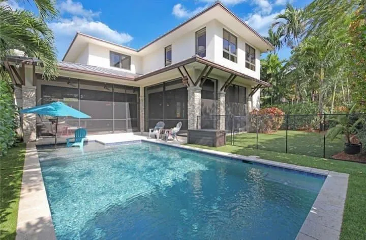 404 NE 13th Avenue Fort Lauderdale, FL 33301