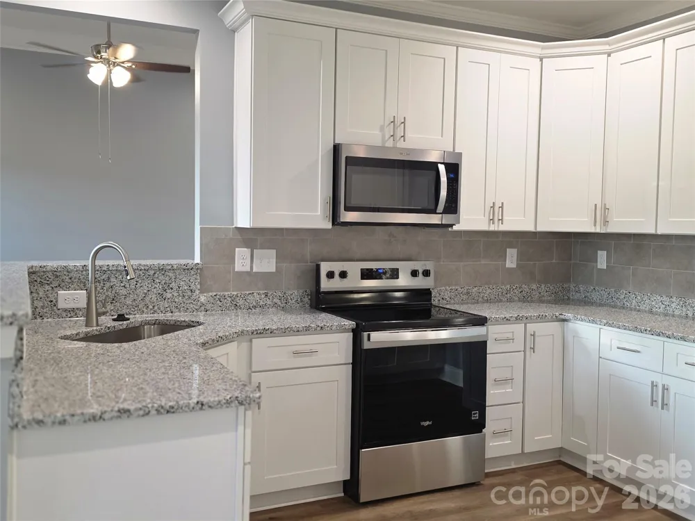 5517 Harvest Hills Road Bessemer City, NC 28016