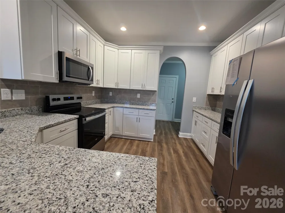 5517 Harvest Hills Road Bessemer City, NC 28016