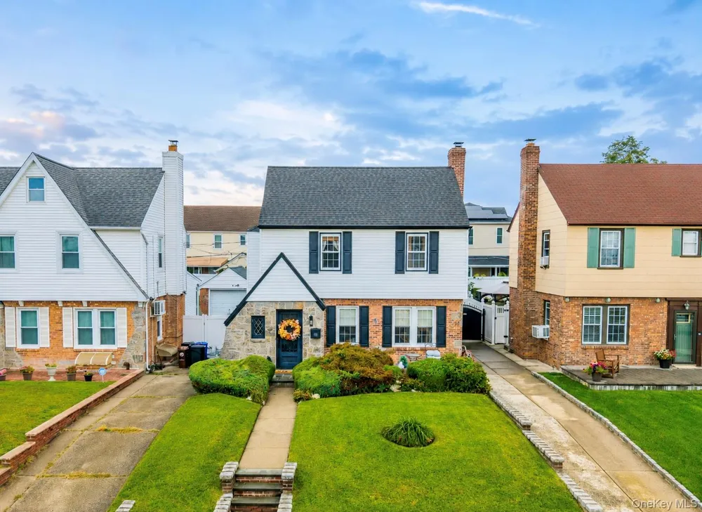 166-31 24th Road Whitestone, NY 11357