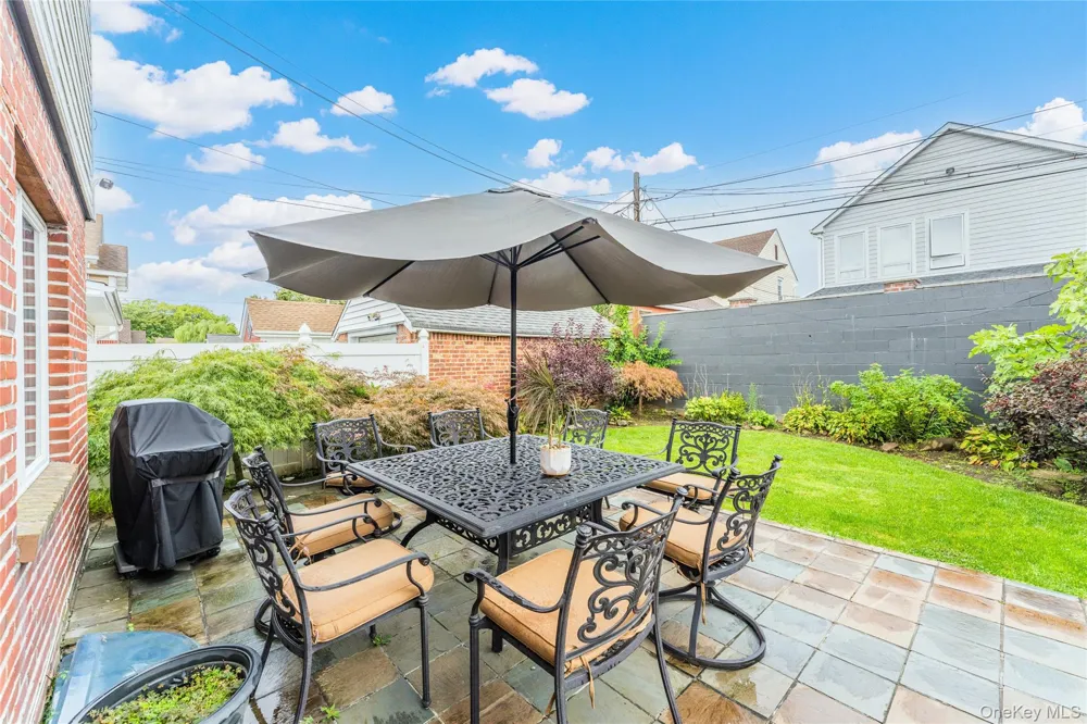 166-31 24th Road Whitestone, NY 11357