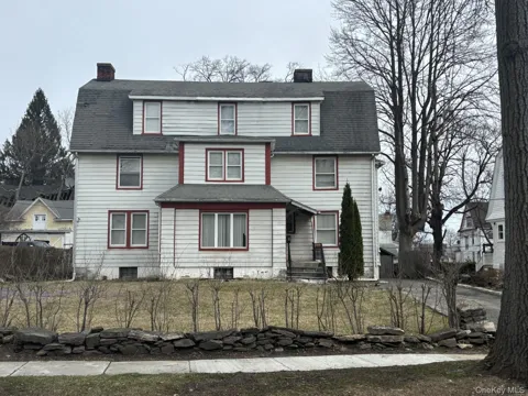 9 Myrtle Street #2