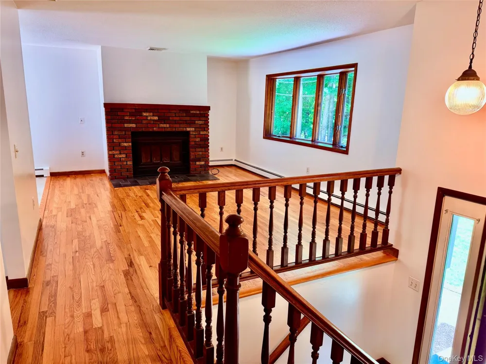 126 CARTER ROAD Pleasant Valley, NY 12569