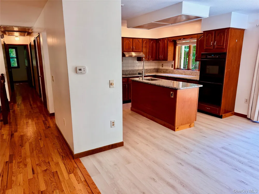 126 CARTER ROAD Pleasant Valley, NY 12569