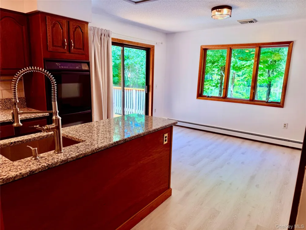 126 CARTER ROAD Pleasant Valley, NY 12569