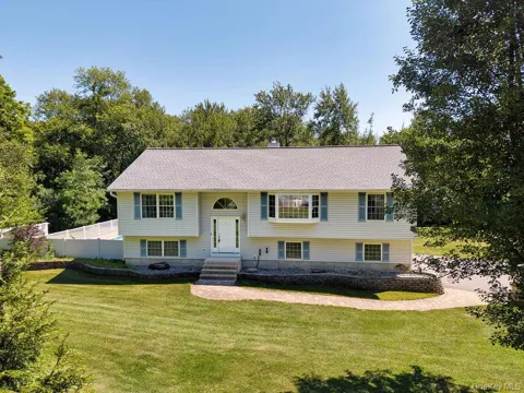 3 Justbrand Lane