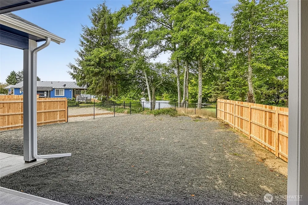 645 Itswoot Avenue SE Ocean Shores, WA 98569