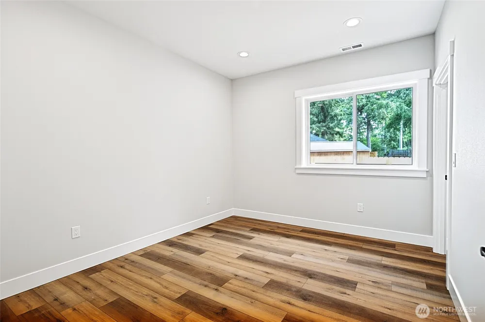 645 Itswoot Avenue SE Ocean Shores, WA 98569