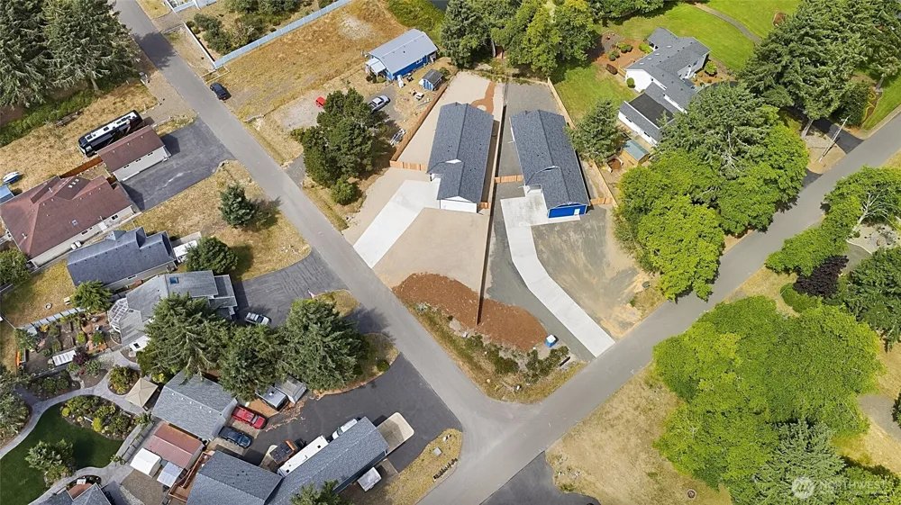 645 Itswoot Avenue SE Ocean Shores, WA 98569