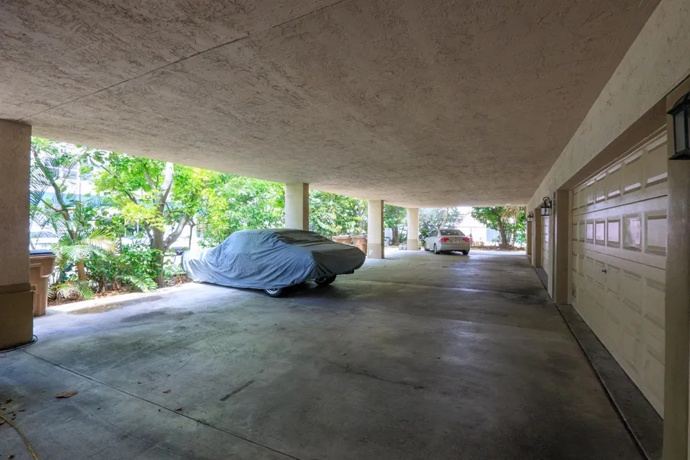 836 SE 20TH AVENUE SE Deerfield Beach, FL 33441