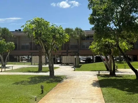 4141 NW 26th Street