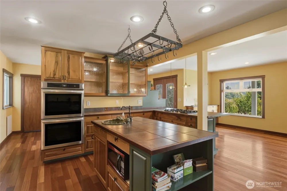 175 Green Avenue Manson, WA 98831