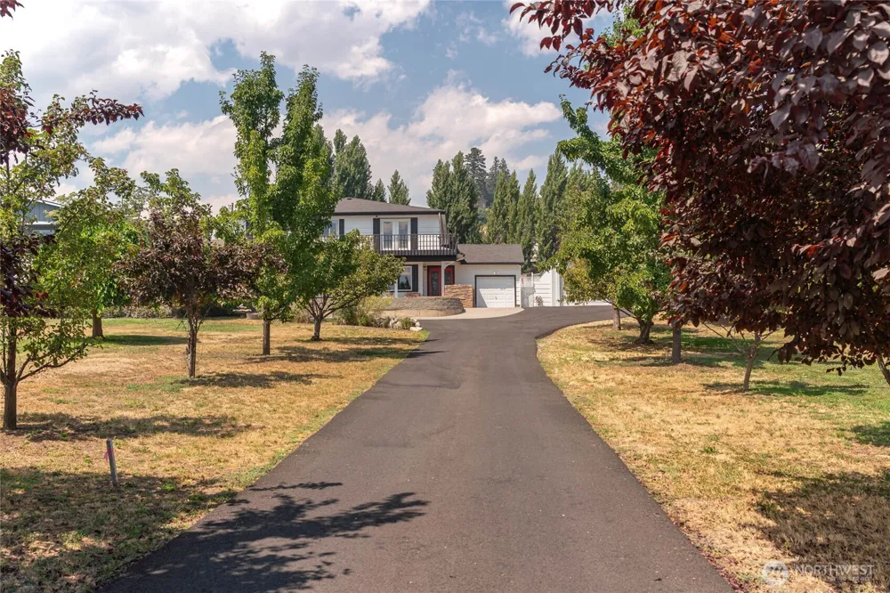 175 Green Avenue Manson, WA 98831